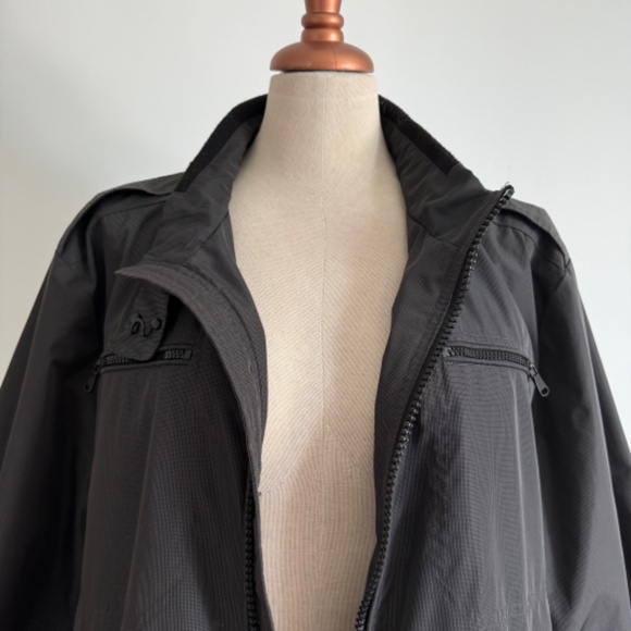 Calvin Klein - Grey Windbreaker Jacket - Picture 11 of 16